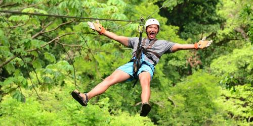 /img/tours/canopy-zipline-adventure.jpg